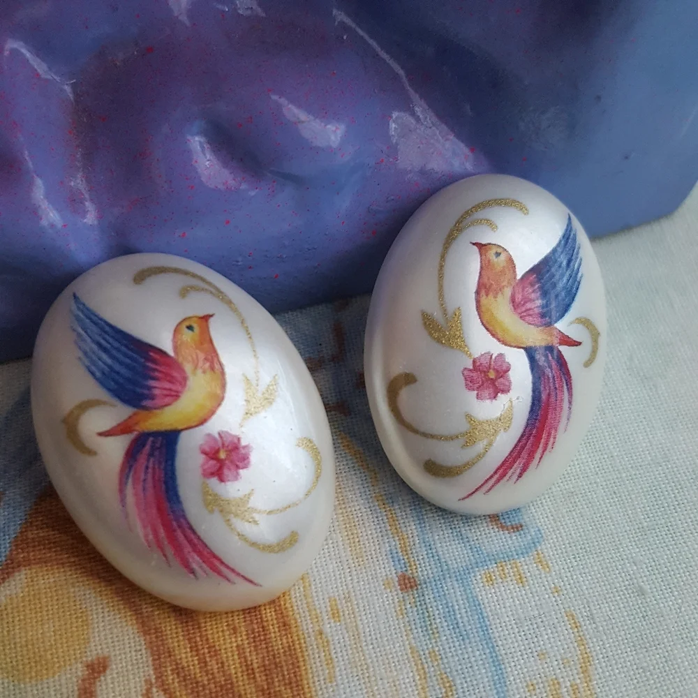 🌙Vintage 🐦 Pearlescent Bird Statement Earrings